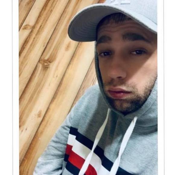 Meet your Posher, Matthew - Picture 1 of 1